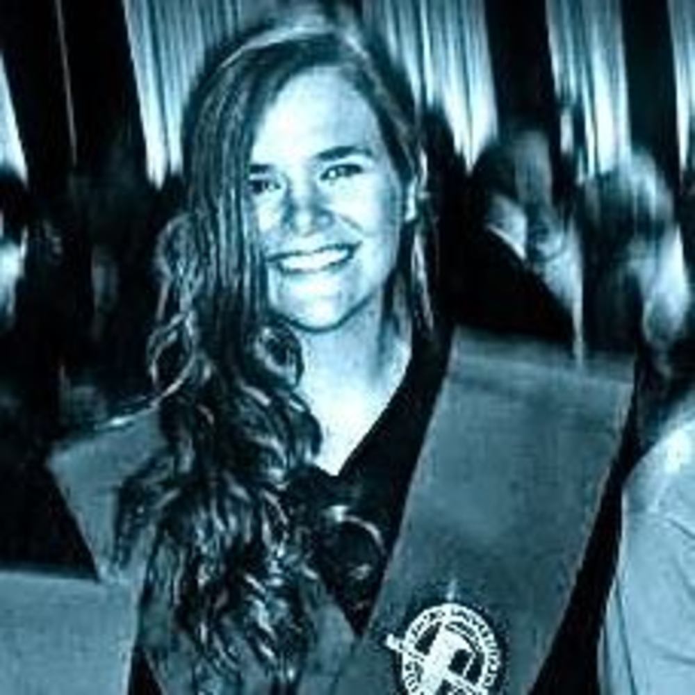 Meet your Posher, Cassandra